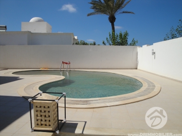 L 121 -                            Sale
                           Villa avec piscine Djerba